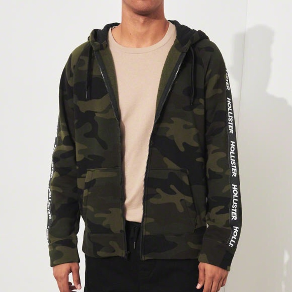 Guys Logo Full-Zip Hoodie in Camo from Hollister✅